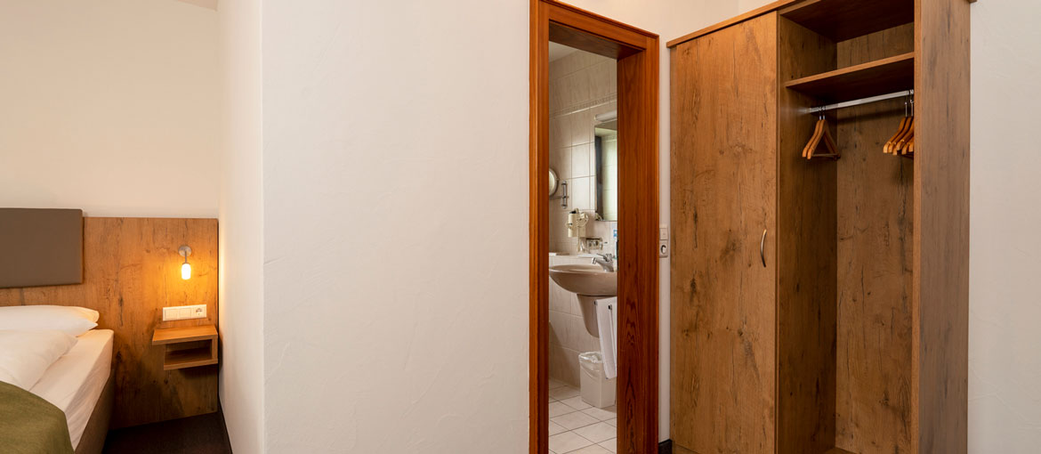 krone_nellingen_zimmer_neu_gaestehaus_detail_DSC2865_neu